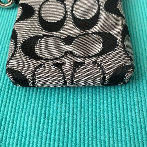 NWOT Coach Black Signature Jacquard Small Zip Top Card Holder Wristlet - Picture 7 of 7
